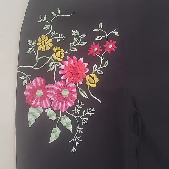 Sharagano pants online